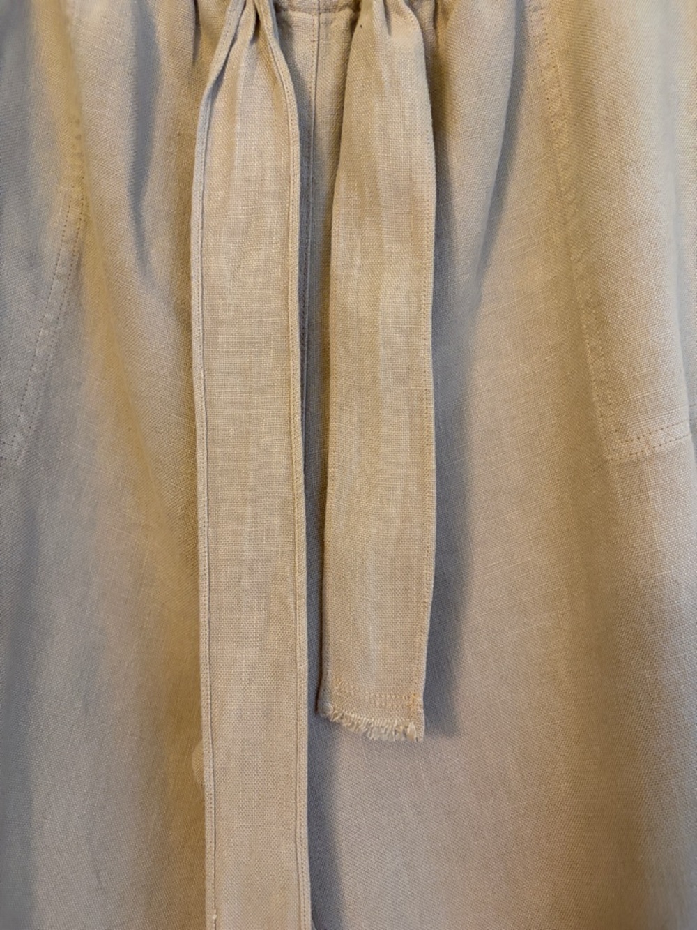 Raquel Allegra Taupe Drawstring Capris - Picture 5 of 11